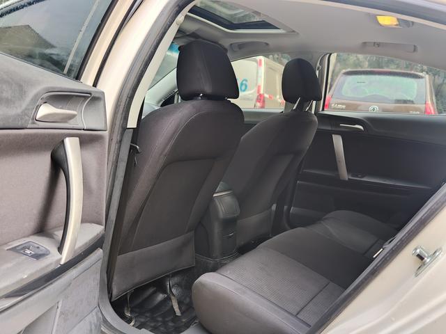 MG6 2014 Hatchback 1.8L Automatic Value – фото 5