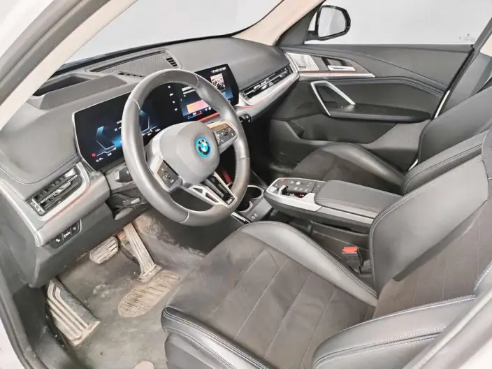 BMW iX 1 2025 Model xDrive30L M Sports Night Set – фото 7