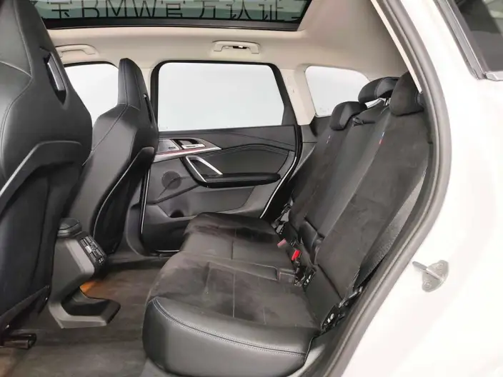 BMW iX 1 2025 Model xDrive30L M Sports Night Set – фото 8