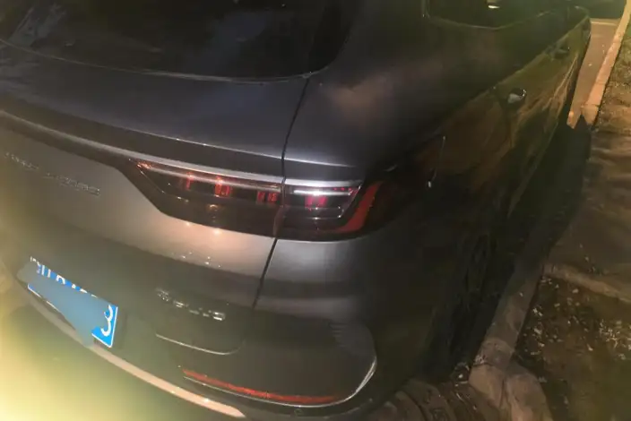 BYD Song PLUS 2020 Model 1.5T Automatic Luxury Model – фото 3