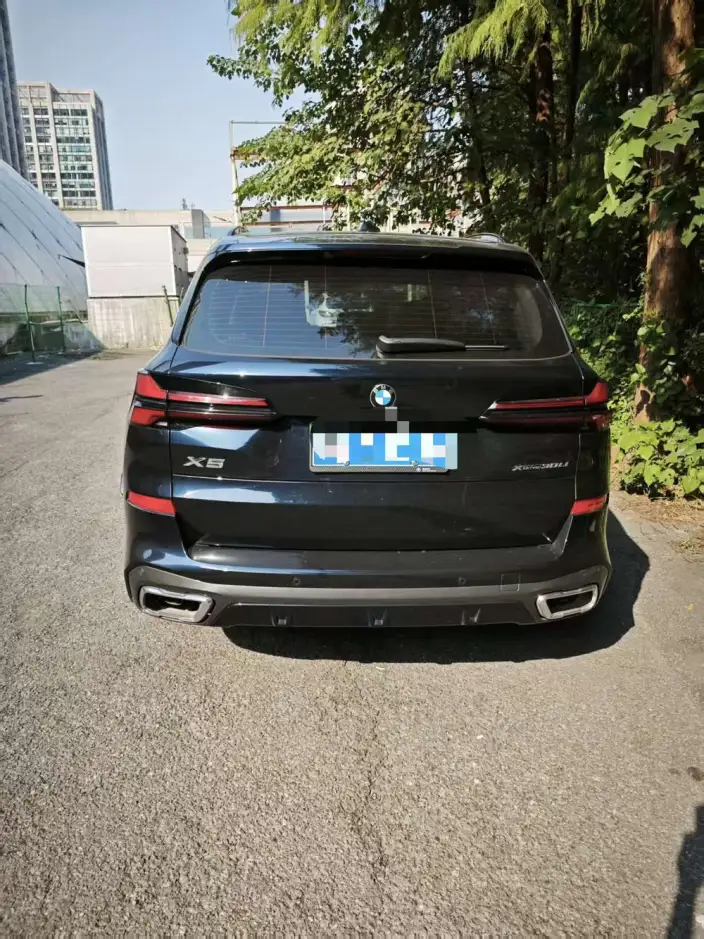 BMW X5 2023 Model xDrive30Li Exclusive Model M Sports Night Set – фото 5