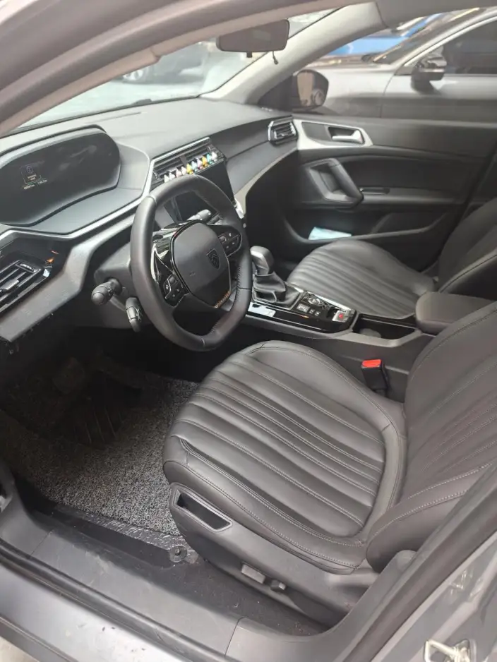 PEUGEOT 408 2022 Model 1.6T Chasing Edition – фото 7