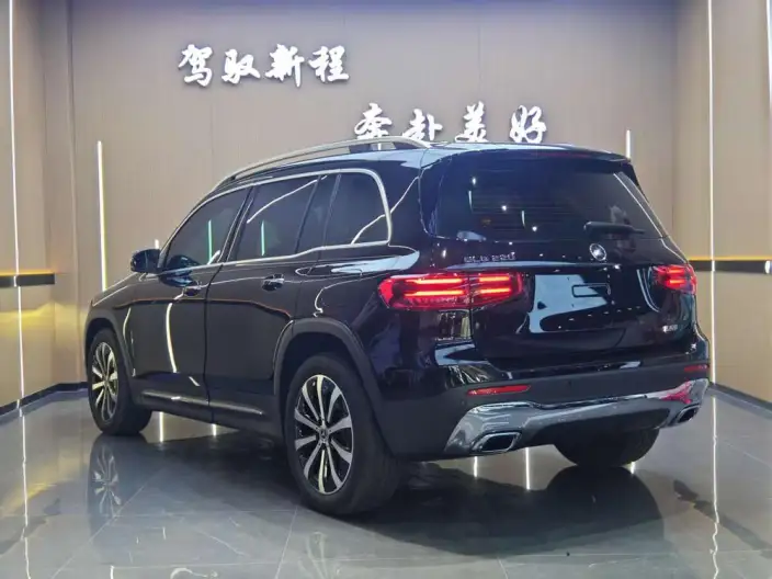 Mercedes-Benz GLB 2025 Model GLB 220 Fashion Model – фото 4