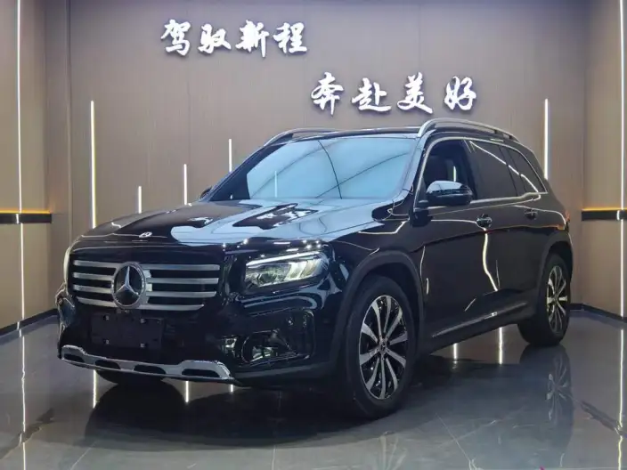 Mercedes-Benz GLB 2025 Model GLB 220 Fashion Model – фото 10