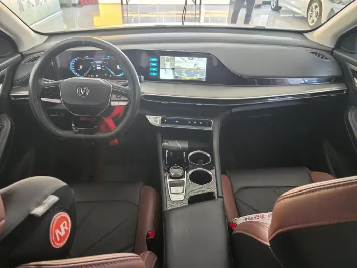 Changan Eado 2023 Model PLUS Changxiang Edition Blue whale NE 1.4T GDI DCT Noble Model – фото 7