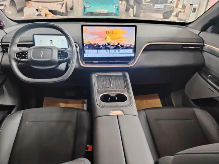 eπ 008 2024 Model 210Max Extended Range Edition 6 seat – фото 8