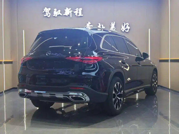 Mercedes-Benz GLC 2023 Model GLC 260 L 4MATIC Dynamic Model 5 seat – фото 6