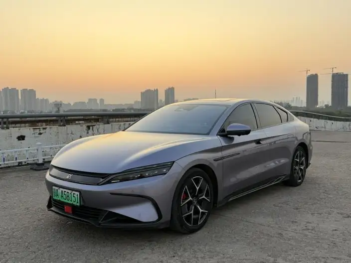 BYD Han EV 2024 Model Honor Edition 715KM Flagship Model – фото 1