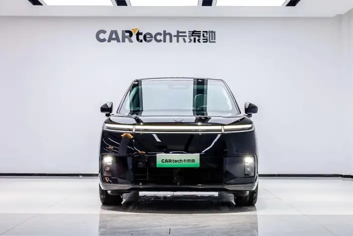 XPENG GX 2026 Model Extended Range 1585 4WD Ultra SE – фото 2