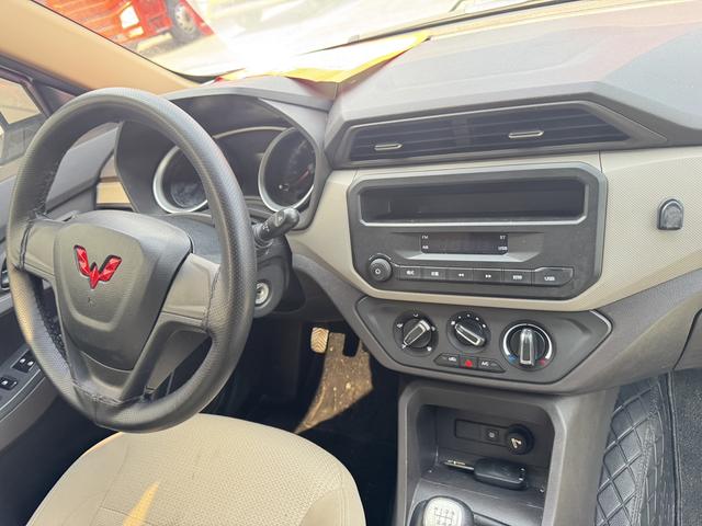 Wuling Hongguang 2021 Facelift 1.5L S Manual Standard Hydraulic Assist – фото 10