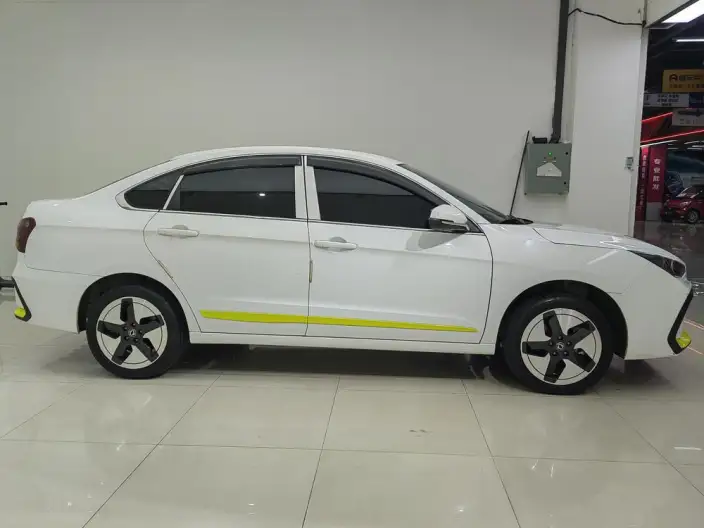 Dongfeng Aeolus E70 2023 Model PRO Zhixing Edition – фото 7
