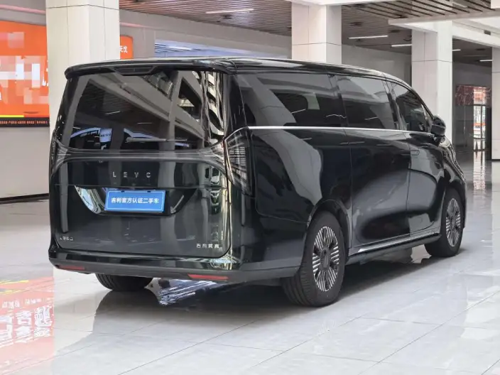 L EV C L380 2024 Model 140kWh 6 seat 4WD Ultra – фото 6