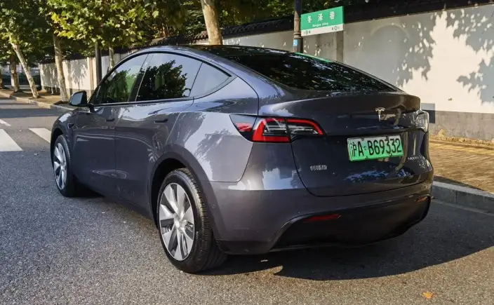 Model Y 2022 Model Facelift Rear-wheel drive version – фото 4