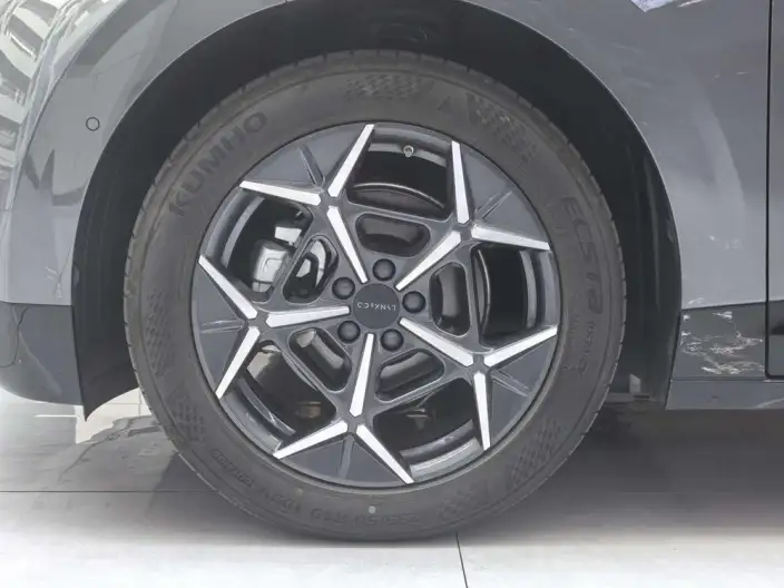 Lynk & Co 20 2025 Model Z20 530km Rear Drive Pro – фото 10