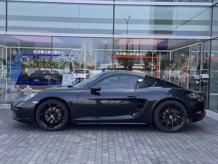 Porsche 718 2023 Model Cayman Style Edition 2.0T – фото 3