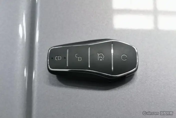 BYD Qin PLUS DM 2023 Model DM-i Champion Edition 55KM Leading Model – фото 6