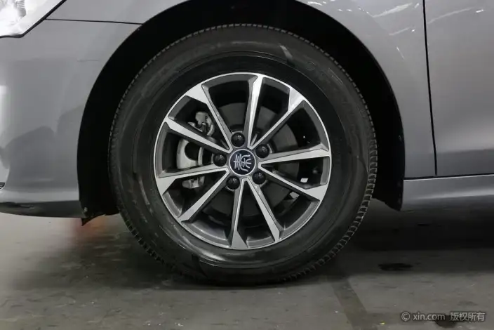BYD Qin PLUS DM 2023 Model DM-i Champion Edition 55KM Leading Model – фото 8