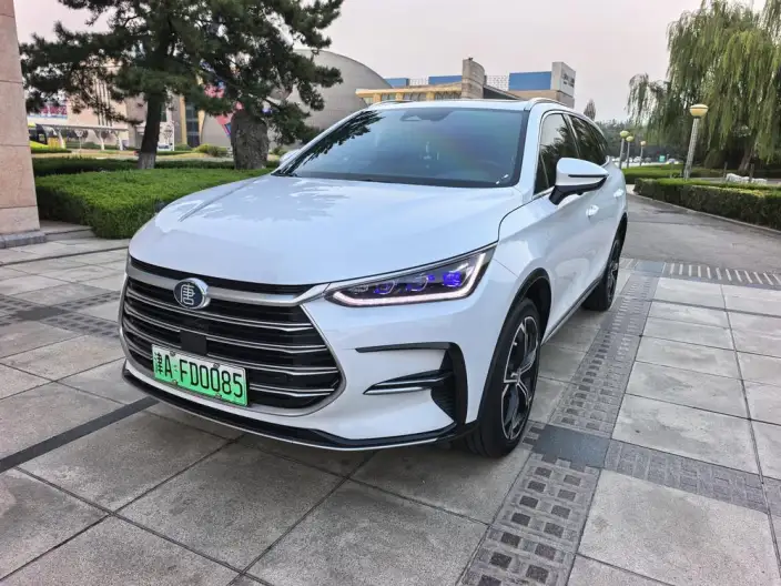 BYD Tang DM 2021 Model DM-i 1.5T 112KM Noble Model – фото 1