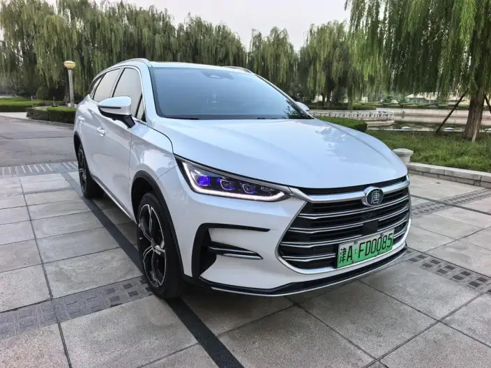 BYD Tang DM 2021 Model DM-i 1.5T 112KM Noble Model – фото 3