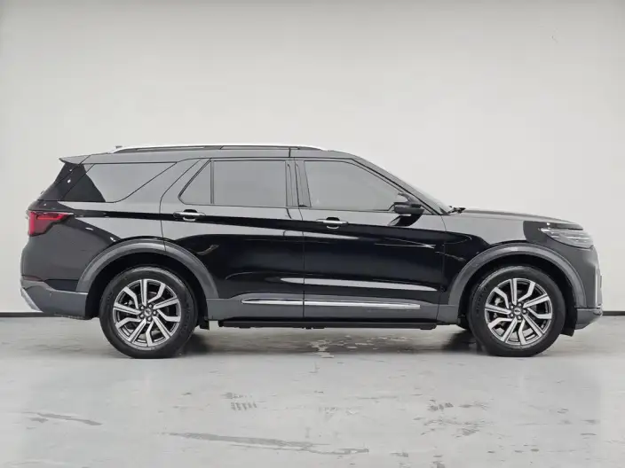 Ford Explorer 2023 Model EcoBoost 285 4WD Titan Jin Edition 7 seat – фото 8