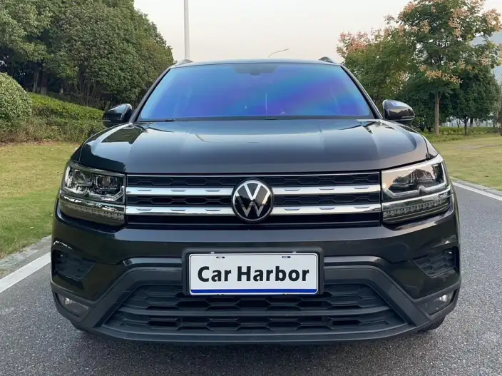 Volkswagen Tharu 2022 Model 280TSI 2WD Deluxe Edition – фото 2