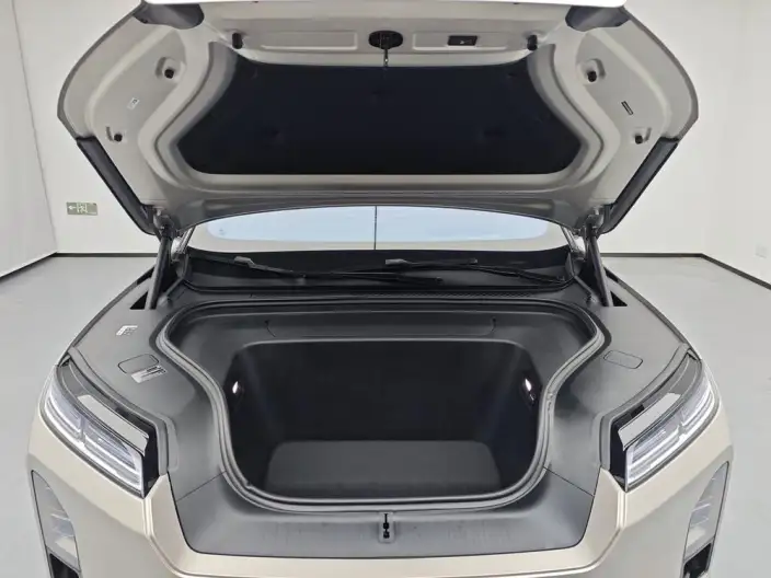NIO ES8 2026 Model VI seat Executive Deluxe Edition – фото 10