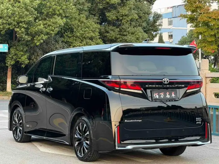 Vellfire 2023 Model Toyota Crown 2.5L Intelligent Hybrid 4WD Supreme Executive Edition – фото 4
