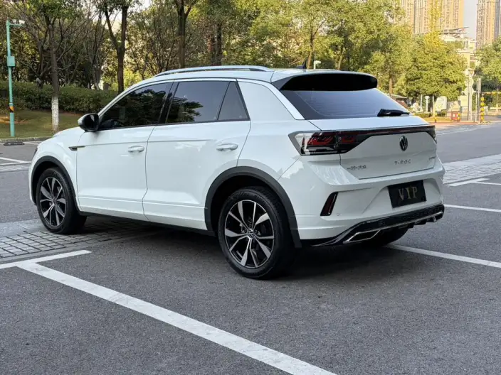 Volkswagen T-Roc 2024 Model 300TSI DSG Starlight Edition – фото 4