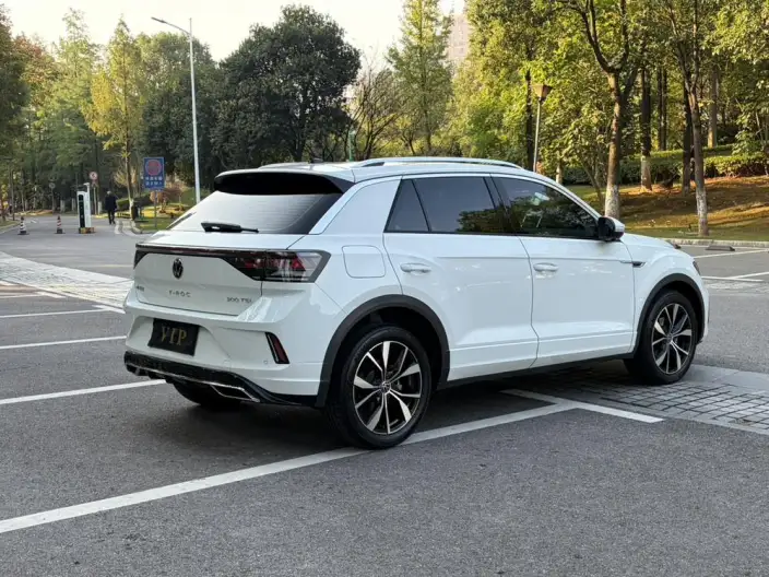 Volkswagen T-Roc 2024 Model 300TSI DSG Starlight Edition – фото 6