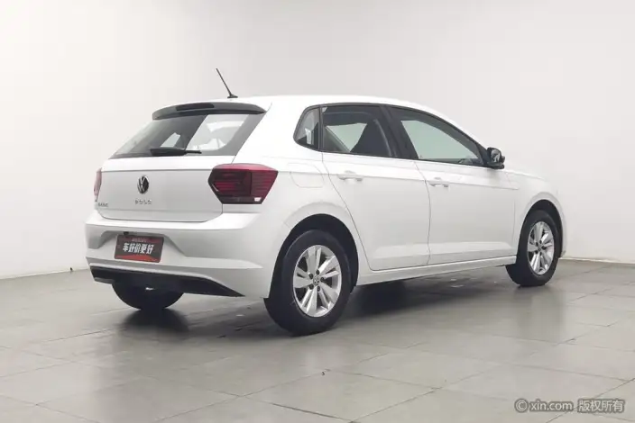 Polo 2023 Model Facelift Plus 1.5L Automatic Indulge in Music Letterpress – фото 4