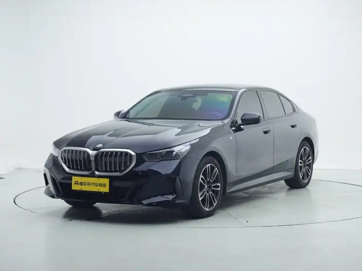 BMW 5 Series Imported 2024 Model 525i M Sports Set – фото 1