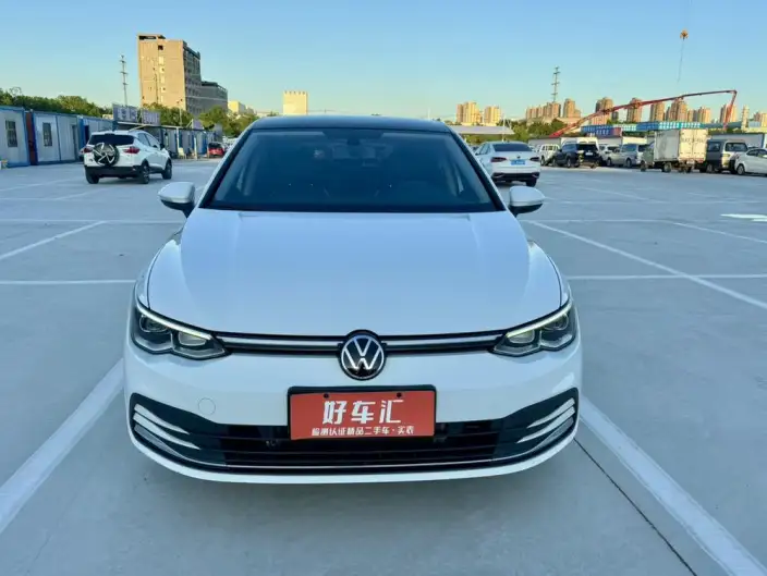 Volkswagen Golf 2021 Model 280TSI DSG 30th Anniversary Memorial Edition – фото 2