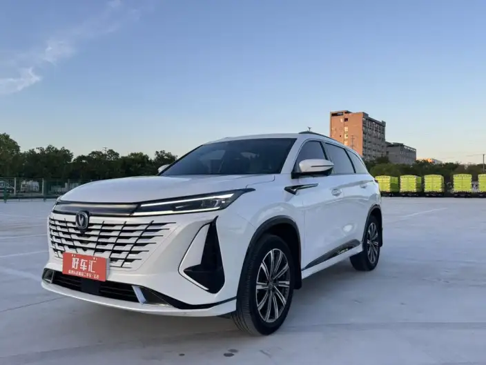 Changan CS75 PLUS 2023 Model Third generation 1.5T Automatic Noble Model – фото 1