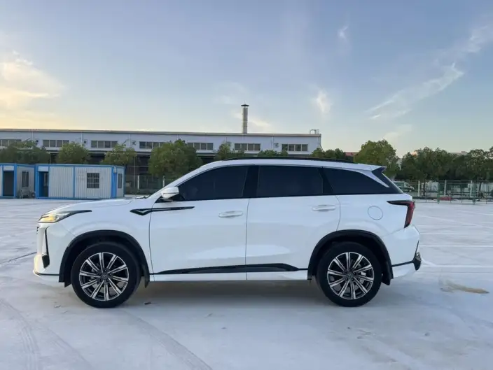 Changan CS75 PLUS 2023 Model Third generation 1.5T Automatic Noble Model – фото 4