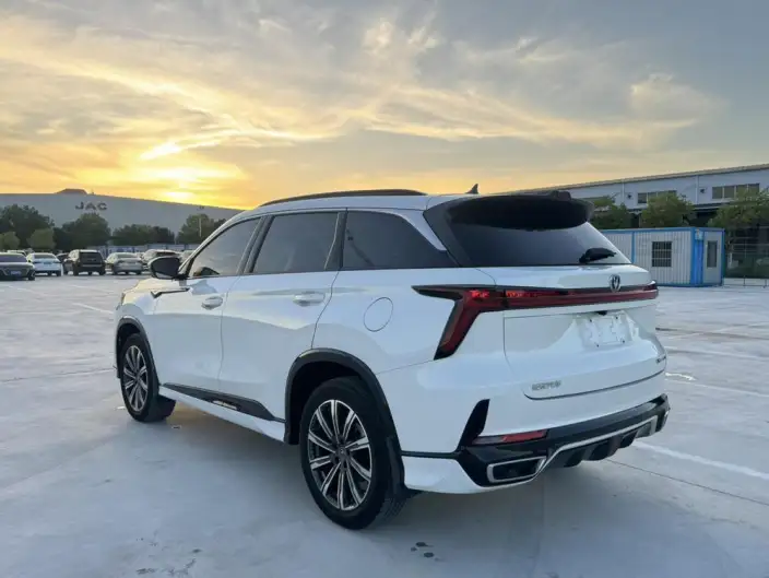 Changan CS75 PLUS 2023 Model Third generation 1.5T Automatic Noble Model – фото 5