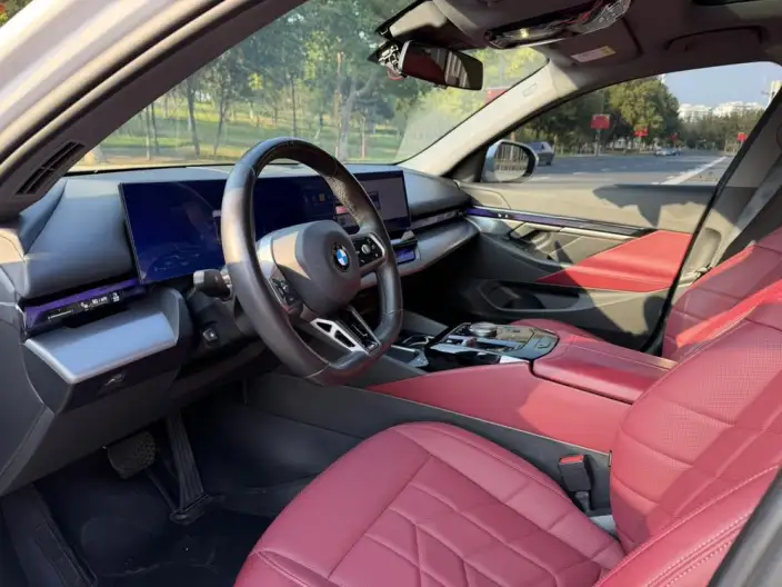 BMW 5 Series 2025 Model Facelift 525Li M Sports Set – фото 8