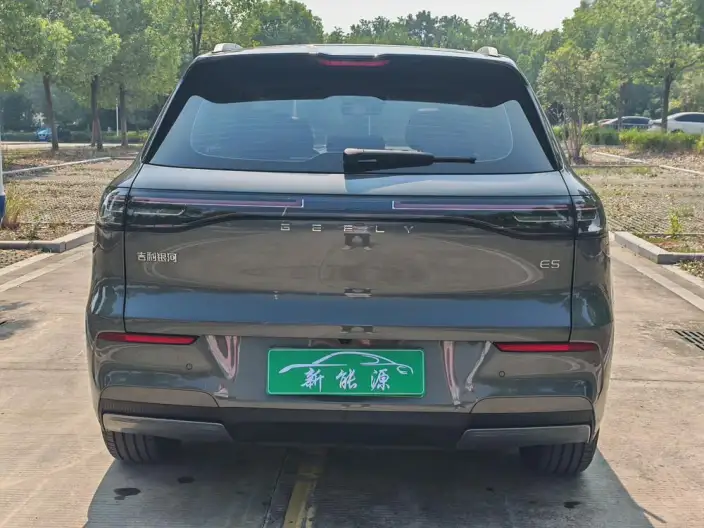 Geely Galaxy E5 2026 Model 610km Tiggo + Edition – фото 6