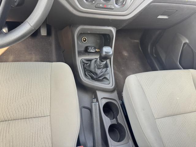 Wuling Hongguang V 2019 1.5L Standard China VI LAR – фото 12