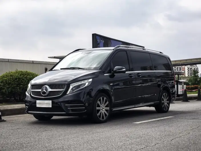 Mercedes-Benz V-Class 2021 Model V 260 L Long wheelbase Deluxe Edition – фото 1