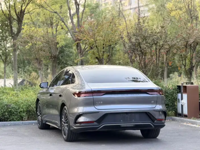 BYD Han EV 2023 Model Champion Edition 506KM Noble Model – фото 4