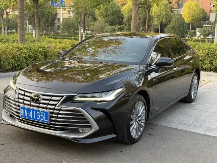 Toyota Avalon 2024 Model Intelligent Hybrid 2.0L E-CVT Deluxe Edition – фото 1