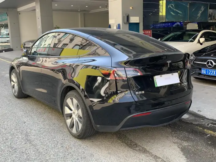 Model Y 2022 Model Rear-wheel drive version – фото 4