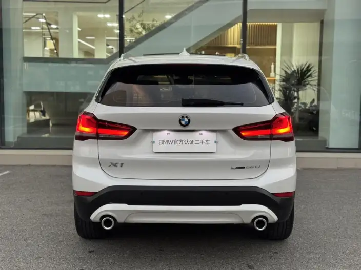 BMW X1 2022 Model sDrive25Li Leading Model – фото 5