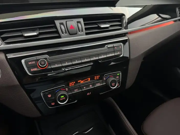 BMW X1 2022 Model sDrive25Li Leading Model – фото 8