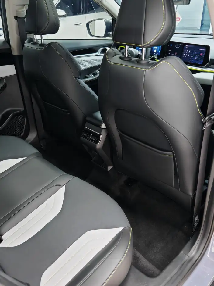 Geely Binyue 2022 Model Geely Binyue COOL 1.5T DCT Battle – фото 5