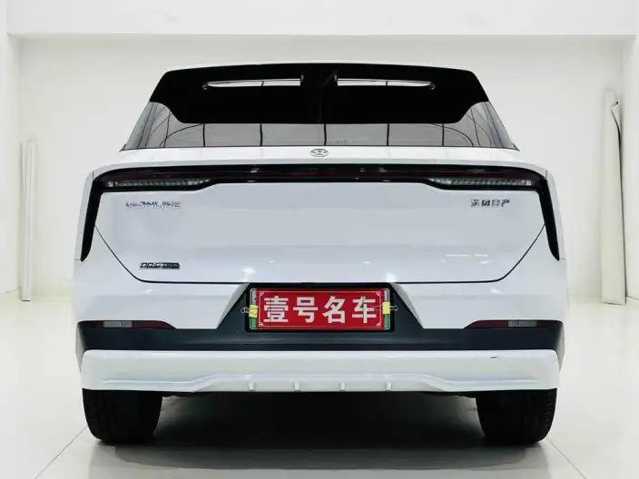 Venucia V+ DD-i 2023 Model 110KM iE Edition – фото 5