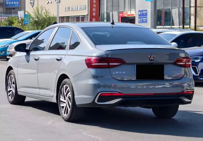 Volkswagen Lavida 2023 Model 280TSI DSG Starry Sky Yongyi Edition – фото 4
