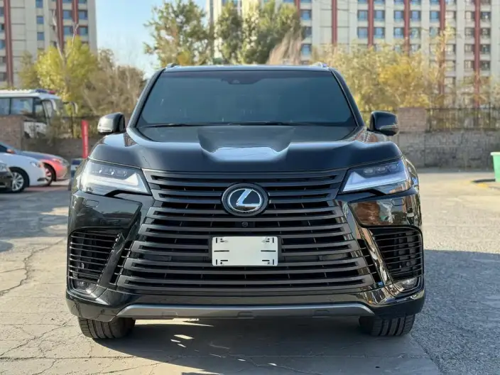 Lexus LX 2023 Model 3.5T Automatic 4WD 7 seat Parallel Imported – фото 2