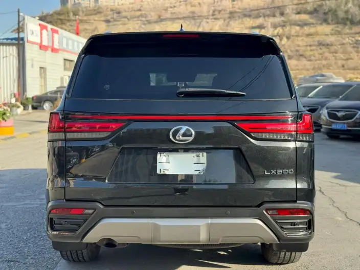 Lexus LX 2023 Model 3.5T Automatic 4WD 7 seat Parallel Imported – фото 5