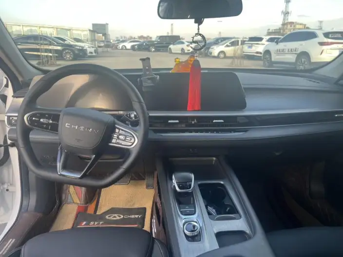 Chery Arrizo 8 2025 Model 1.6TGDI DCT Shang – фото 7